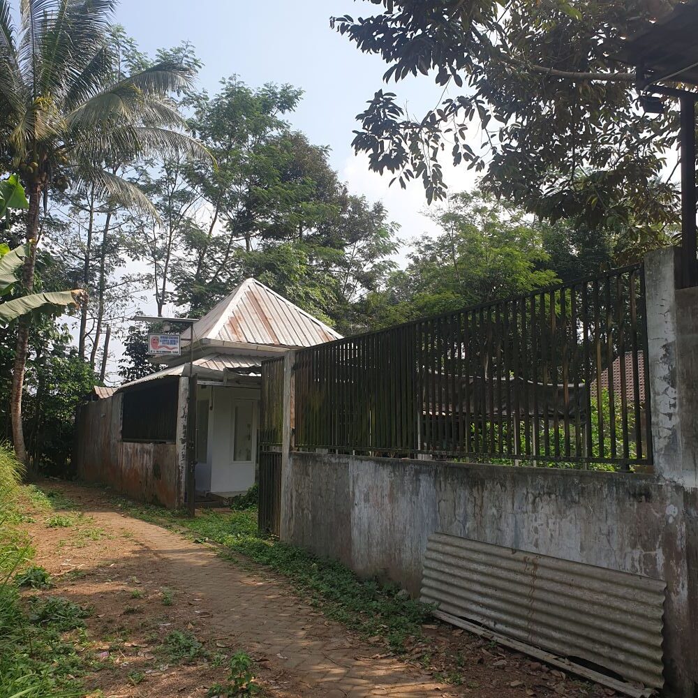 Akses jalan dan lingkungan sekitar tanah dijual Sumbersuko Malang</
